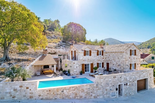 Villa Anidol