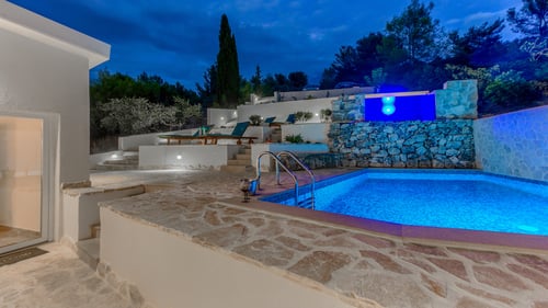 Villa Romantika