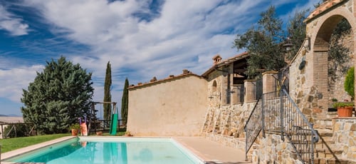 Villa Casale Montenero