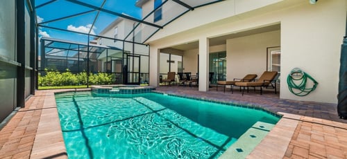Villa Coopers Hawk